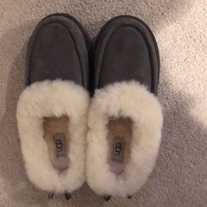 Ugg Grove Genuine Shearling Trim Slipper